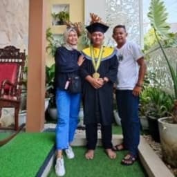 Raqi Koi Blitar 