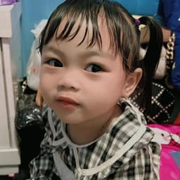 Putri Nayla koi