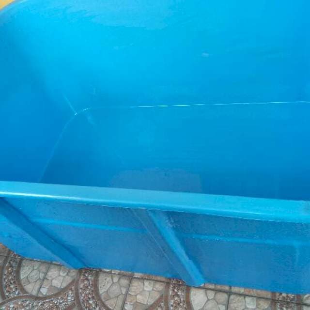 kolam/bak fiber ikan